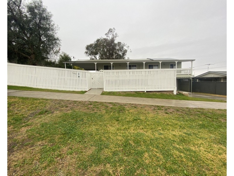 142 Dragon Street, Warwick QLD 4370
