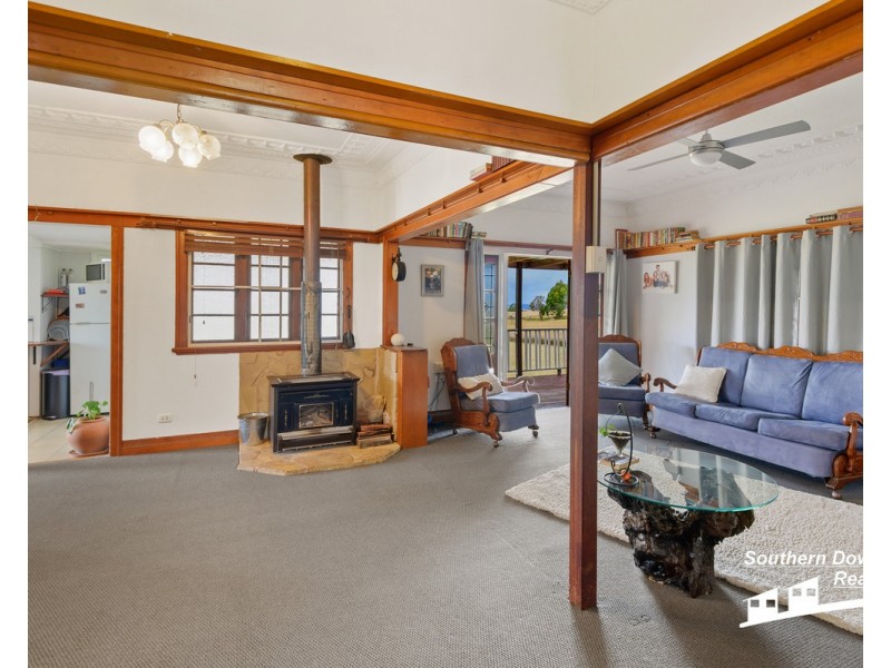 215 Kirklands Road, Deuchar QLD 4362