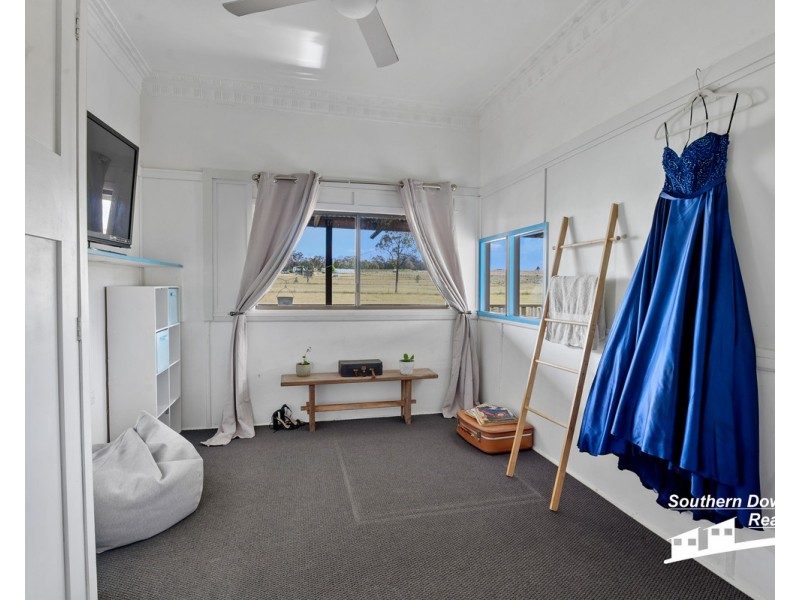 215 Kirklands Road, Deuchar QLD 4362