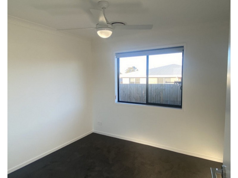 10-12 Compass Court, Warwick QLD 4370