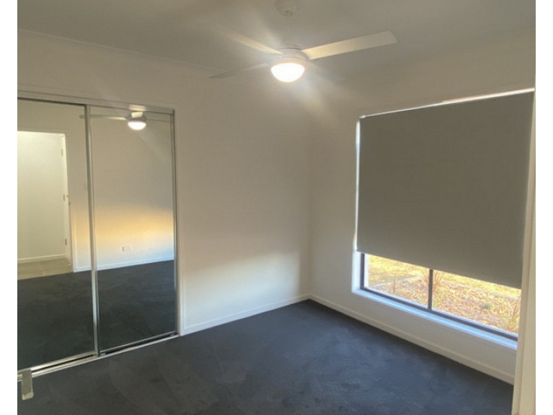 10-12 Compass Court, Warwick QLD 4370