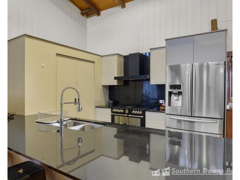 74A Dragon Street, Warwick QLD 4370