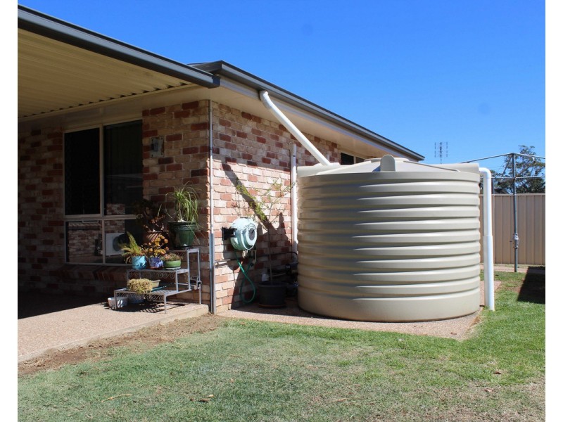 203 Ogilvie Road, Warwick QLD 4370