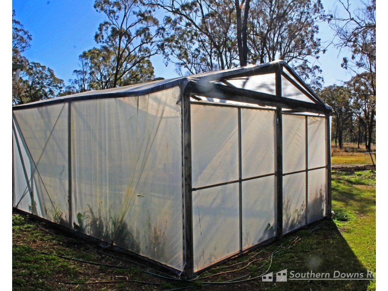 169 Big Hill Road, Pratten QLD 4370