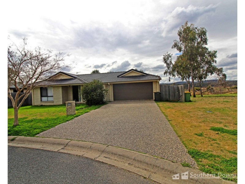 9 Lomandra Court, Womina QLD 4370