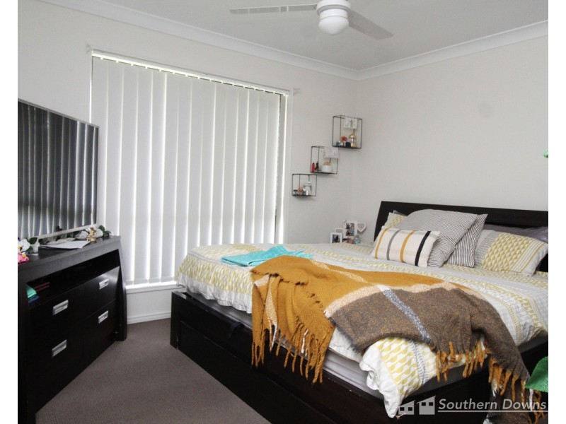 9 Lomandra Court, Womina QLD 4370