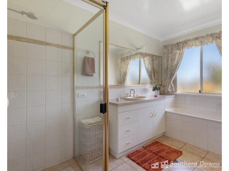 155 Wiedmans Road, Yangan QLD 4371