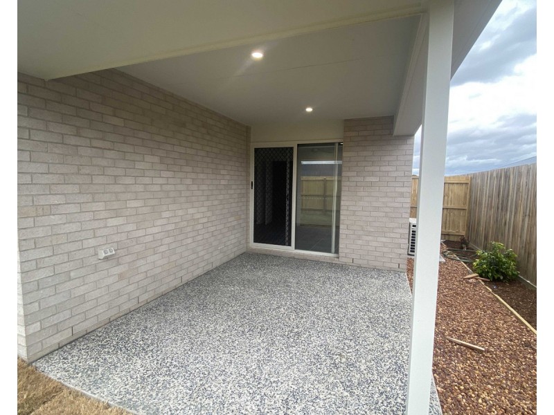 2/17 Meridian Drive, Warwick QLD 4370