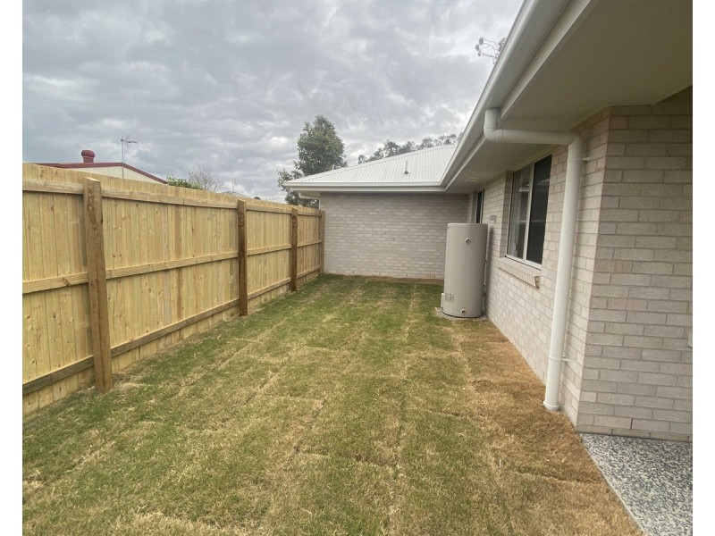 2/17 Meridian Drive, Warwick QLD 4370