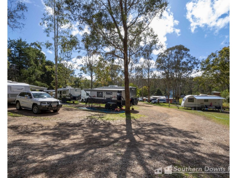 676 Spring Creek Road, The Falls QLD 4373