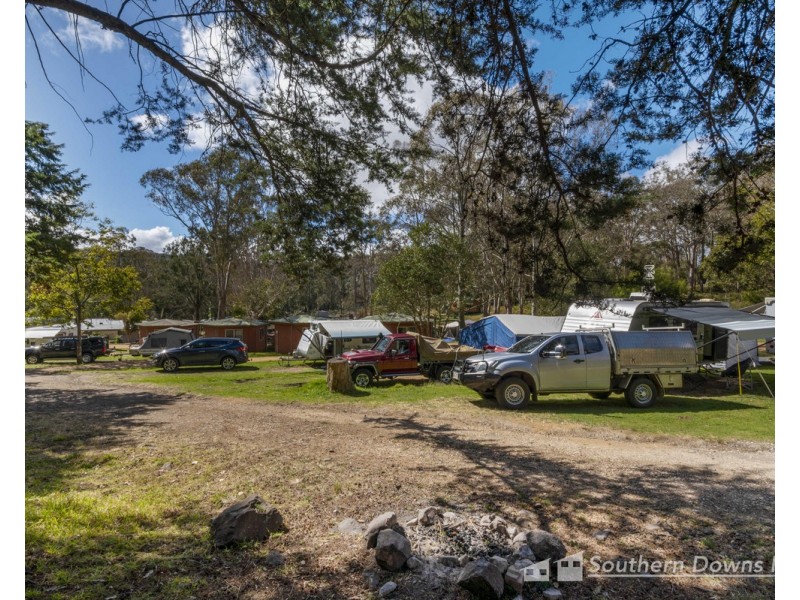 676 Spring Creek Road, The Falls QLD 4373