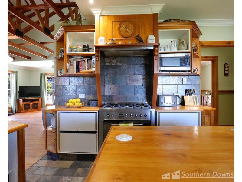 249 Coopers Gully Road, Yangan QLD 4371