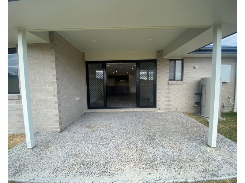 1/2-4 Compass Crt, Warwick QLD 4370