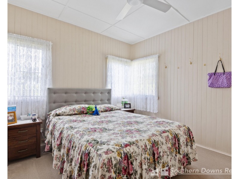 19 William Street, Warwick QLD 4370