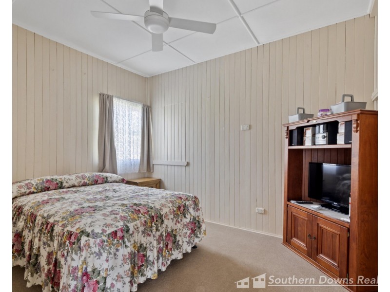 19 William Street, Warwick QLD 4370