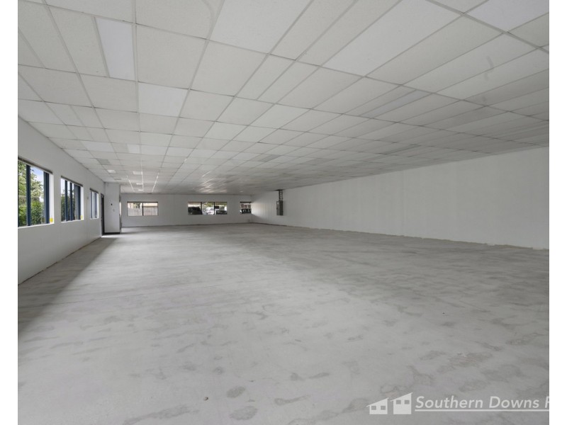 37 Albion Street, Warwick QLD 4370