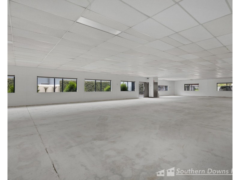 37 Albion Street, Warwick QLD 4370