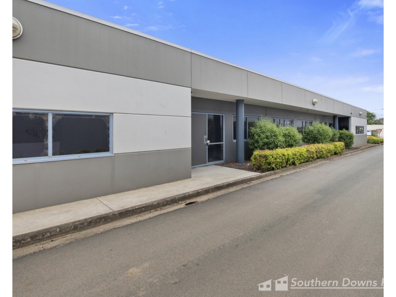 37 Albion Street, Warwick QLD 4370