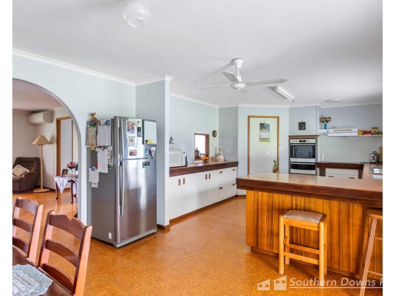 330 Hendon Deuchar Road, Allora QLD 4362