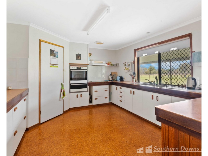 330 Hendon Deuchar Road, Allora QLD 4362