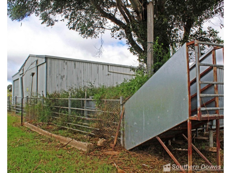 72 Cnr Dight & Busch Road, Rosenthal Heights QLD 4370