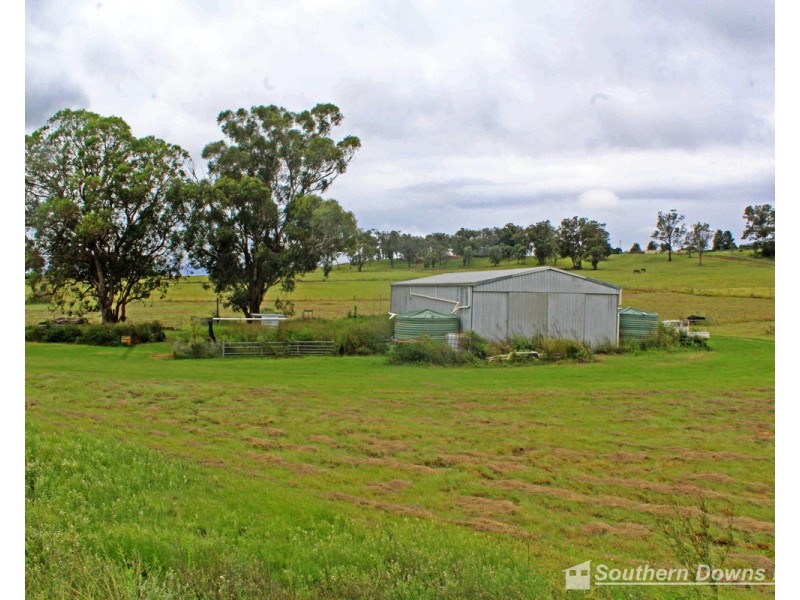 72 Cnr Dight & Busch Road, Rosenthal Heights QLD 4370
