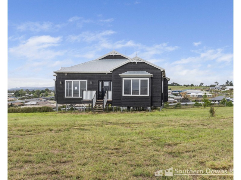 96 Glen Road, Rosenthal Heights QLD 4370