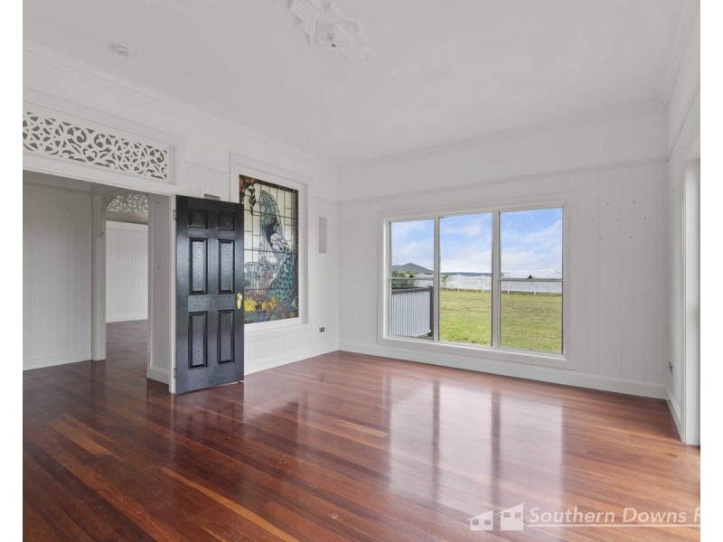 96 Glen Road, Rosenthal Heights QLD 4370