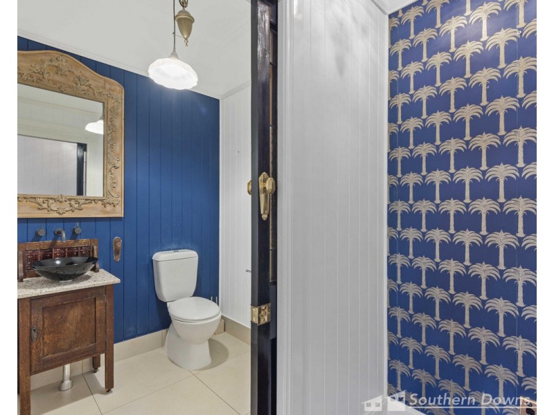 96 Glen Road, Rosenthal Heights QLD 4370