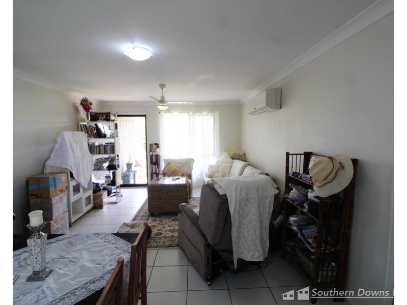 1 & 2/9 Affinity Drive, Rosenthal Heights QLD 4370