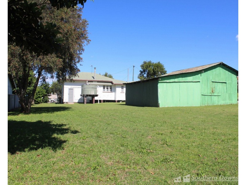 1 Clarke Street, Warwick QLD 4370