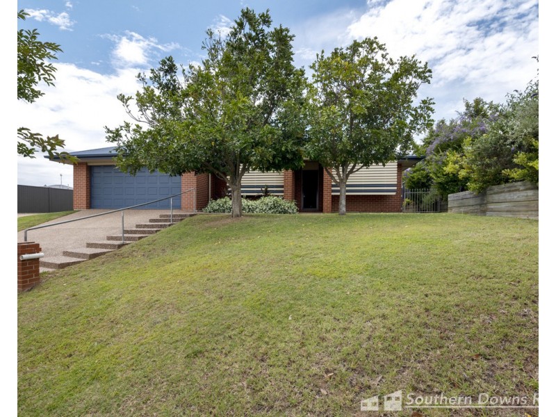 11 Natalia Court, Warwick QLD 4370