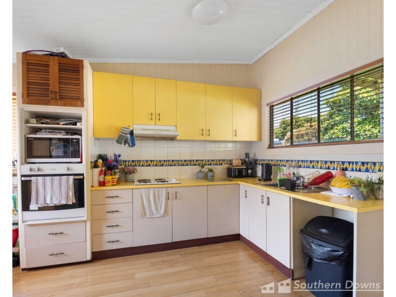 18 George Street, Warwick QLD 4370