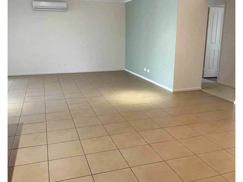 6 Lomandra Court, Womina QLD 4370