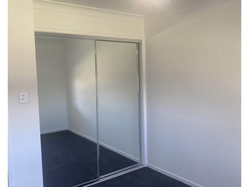 1/4 Meridian Drive, Warwick QLD 4370