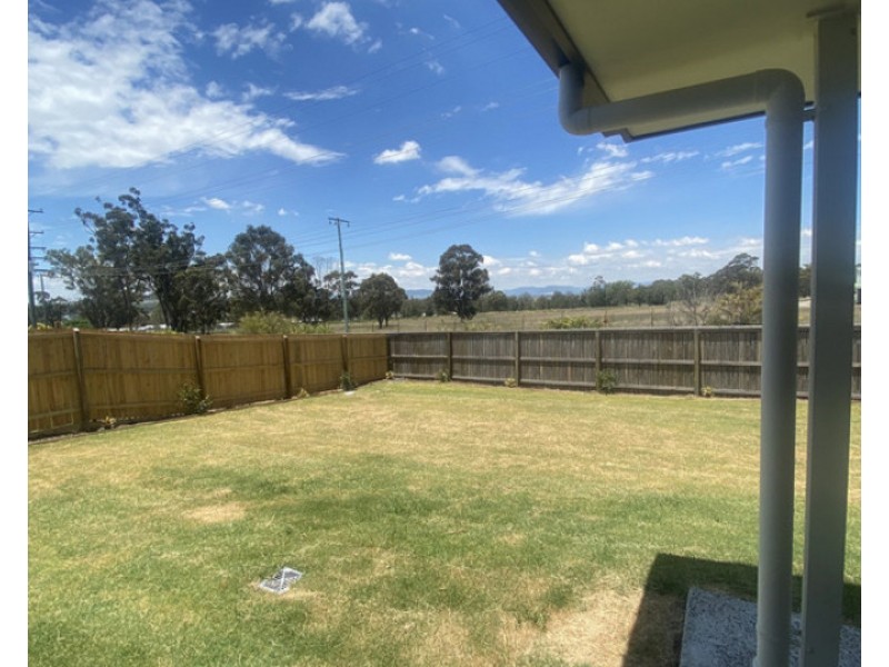 1/4 Meridian Drive, Warwick QLD 4370