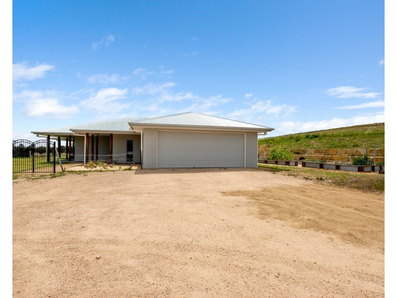 213 Upper Freestone Mt Sturt Road, Yangan QLD 4371
