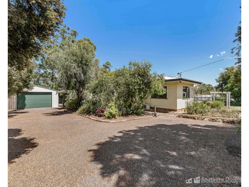 41 Alexander Drive, Warwick QLD 4370