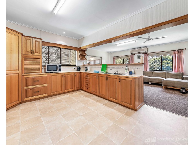 41 Alexander Drive, Warwick QLD 4370