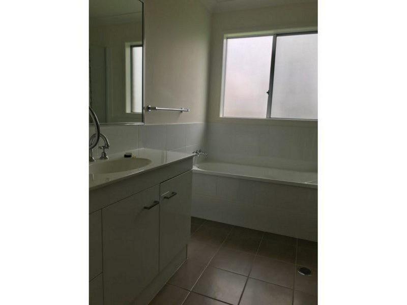 70 Maynes Street, Warwick QLD 4370