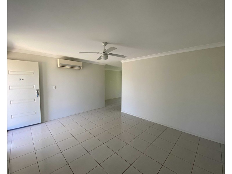 2/3 Rose Bud Court, Warwick QLD 4370