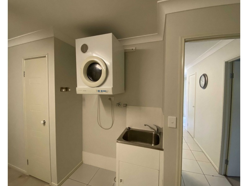 2/3 Rose Bud Court, Warwick QLD 4370