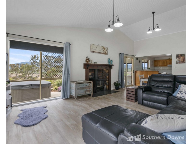 70 Bradfords Lane., Yangan QLD 4371