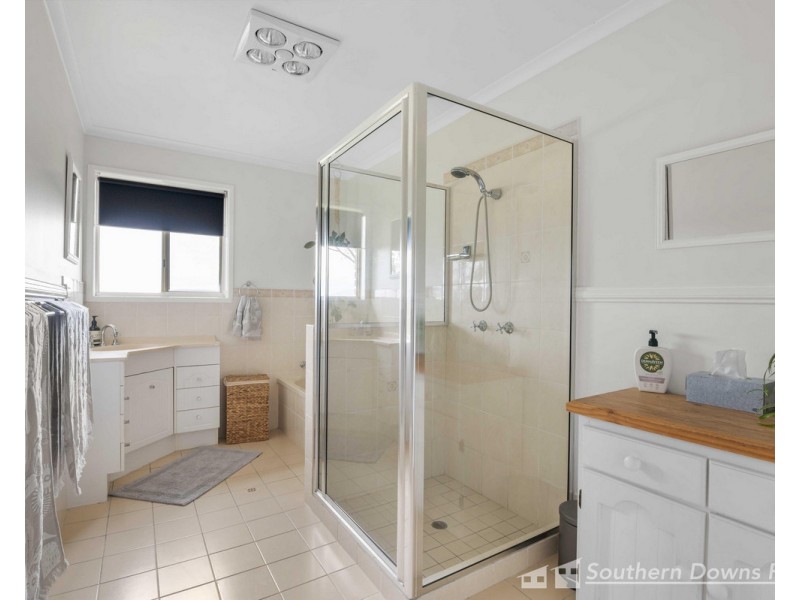 70 Bradfords Lane., Yangan QLD 4371