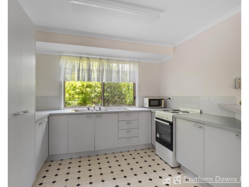5 Self Street, Warwick QLD 4370