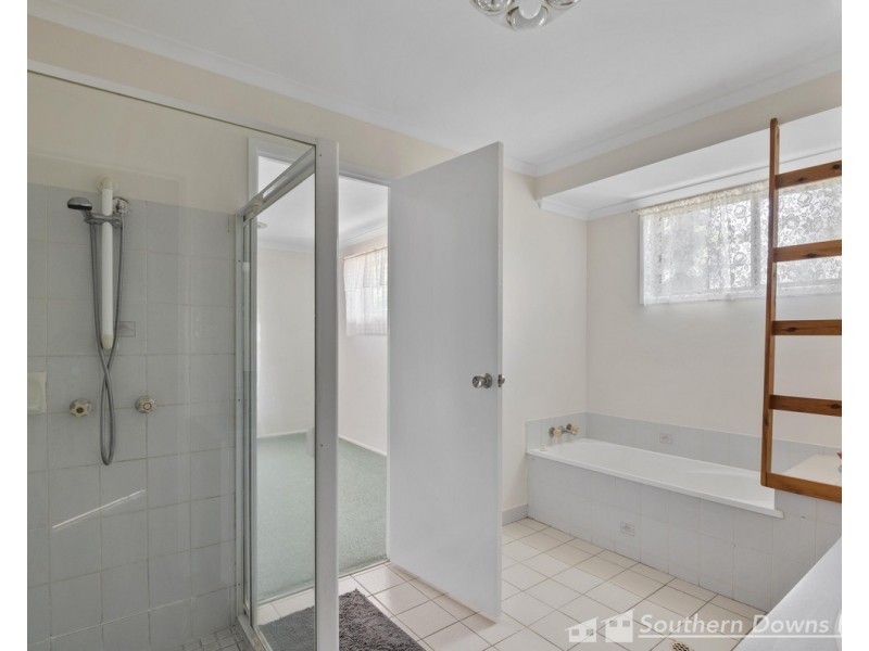 5 Self Street, Warwick QLD 4370