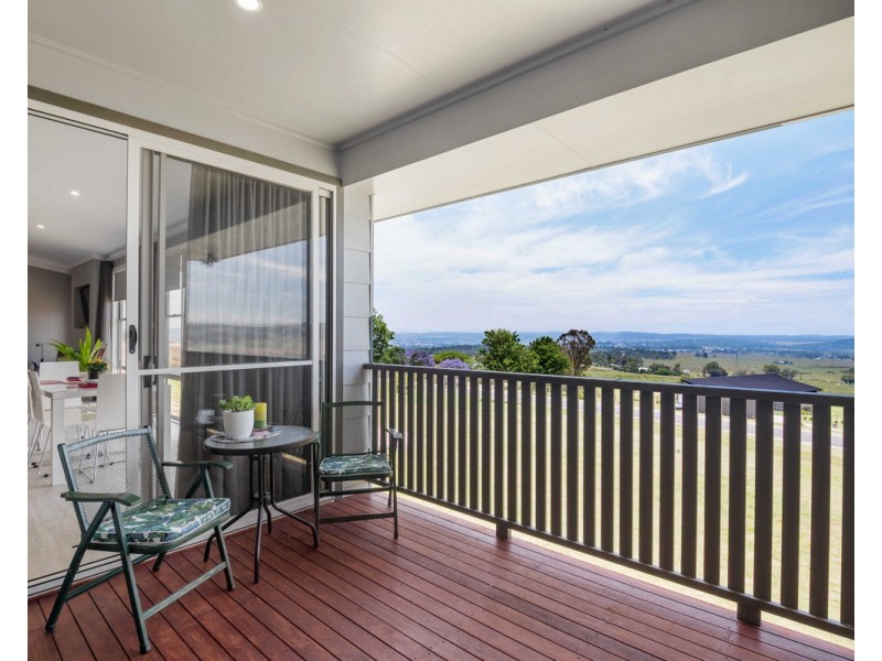 1 Derain Drive, Sladevale QLD 4370