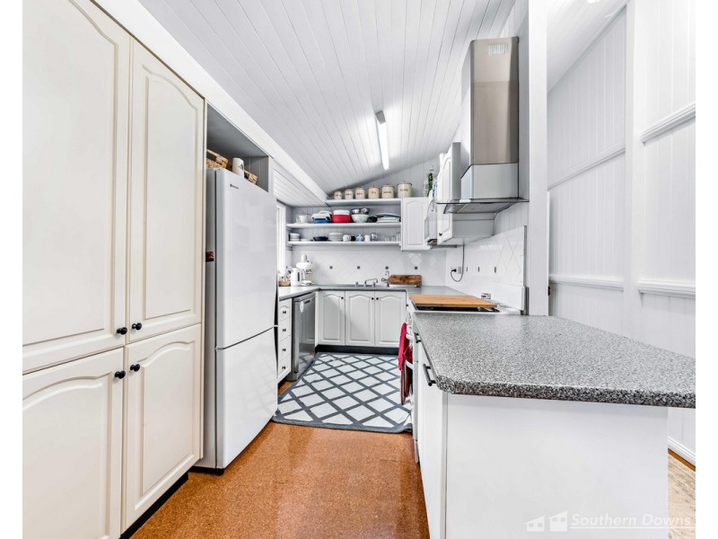 98 Kerrick Road, Dalveen QLD 4374