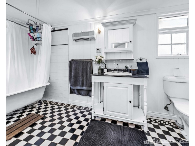 98 Kerrick Road, Dalveen QLD 4374