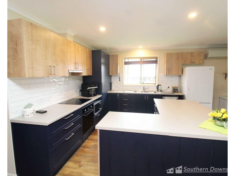2 Bernecker Street, Warwick QLD 4370